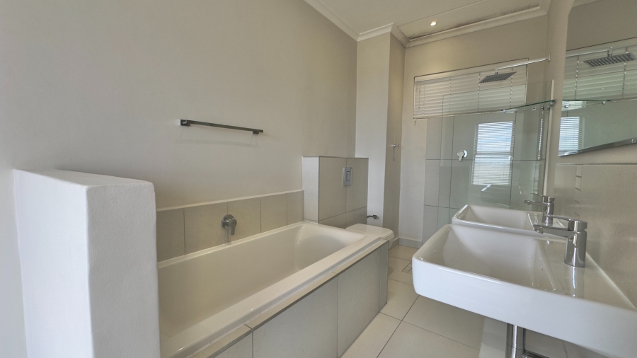 To Let 2 Bedroom Property for Rent in Sitari Country Estate Western Cape